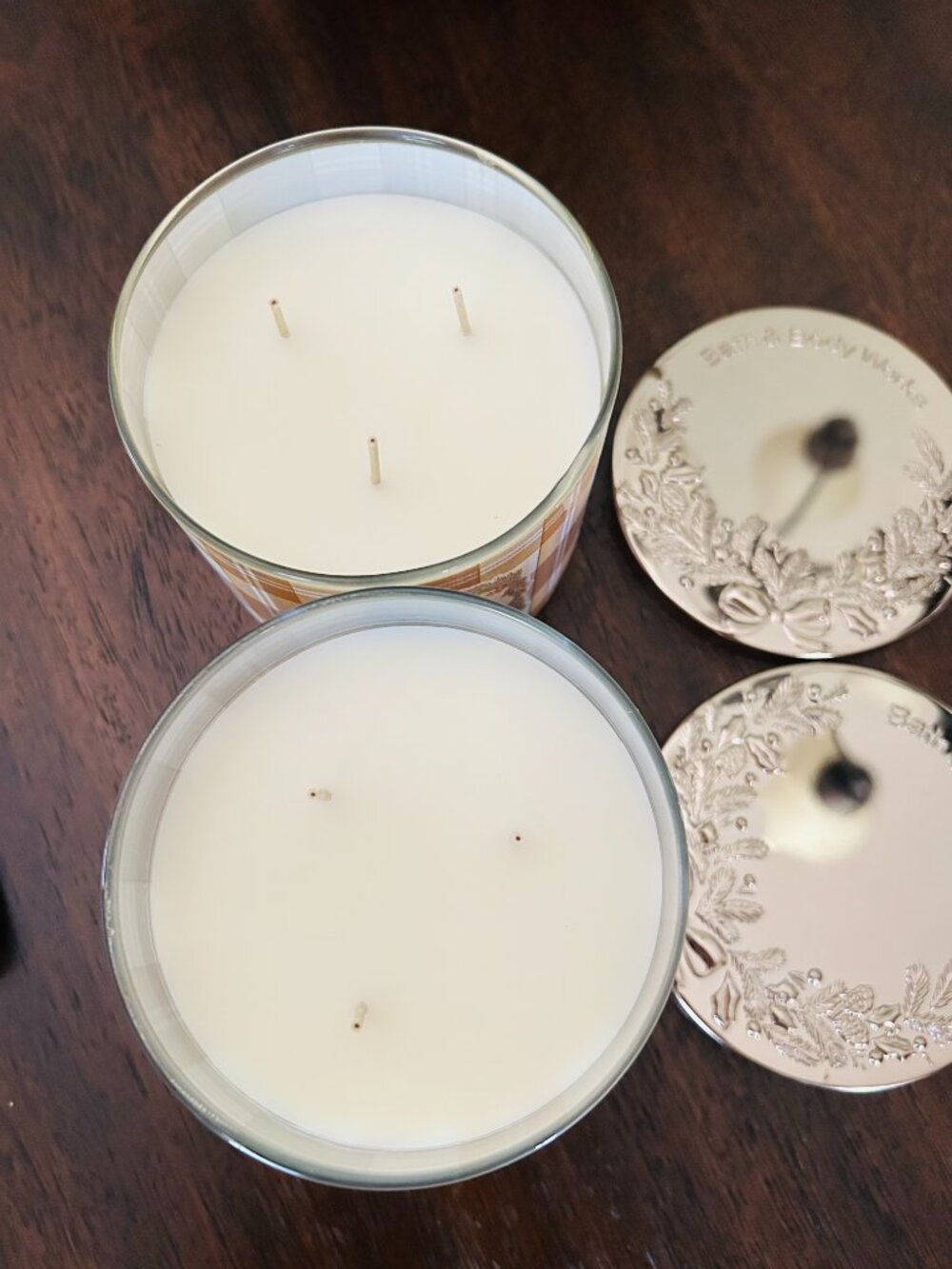 (2) Bath & Body Works Sugared Snickerdoodle 3-Wick Candles NEW - Picture 2 of 4